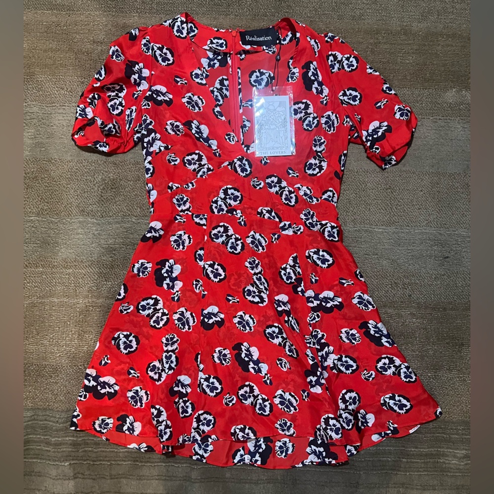 NWT Realisation Par Ozzie Dress in Poppy Size Medium
